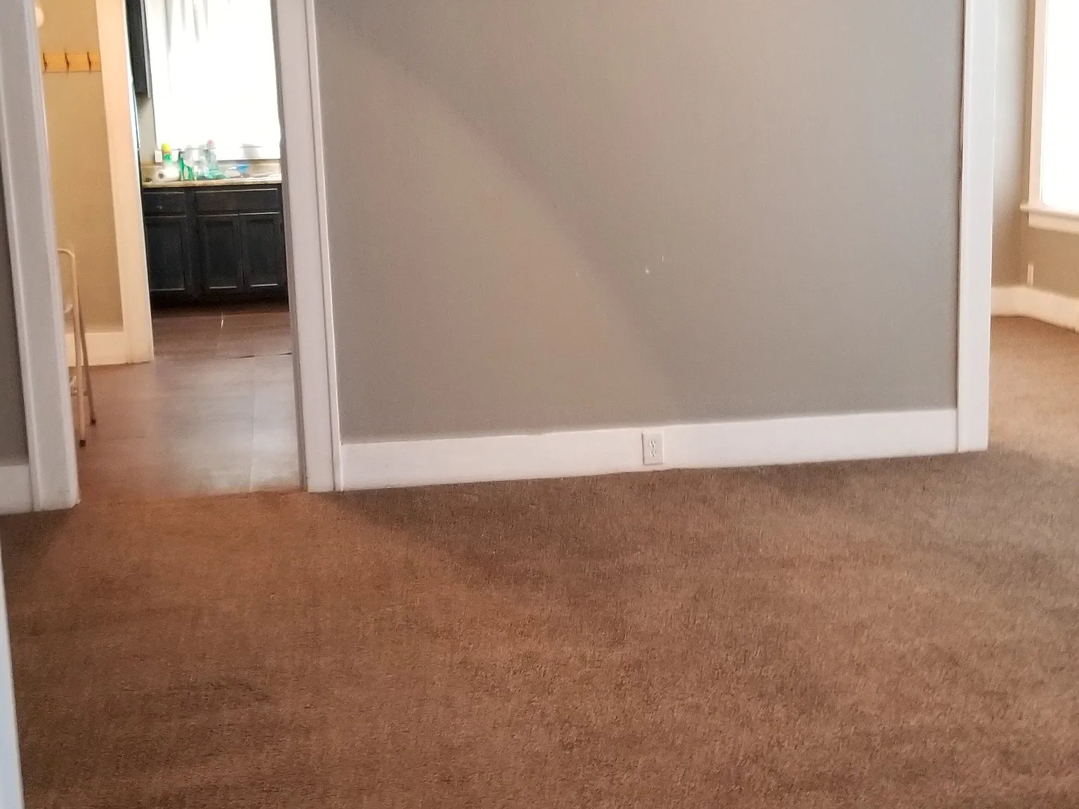 4 bed, 1600 sqft, $1,350 — Photo 3