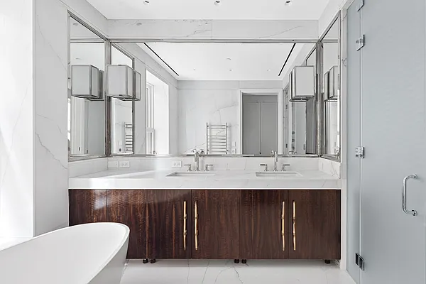 Rented by Corcoran | media 17