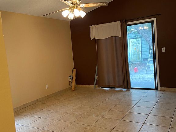 2nd image of 1552 N Conrad Ave