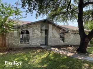 2026 Greenview Dr, Carrollton, TX 75010