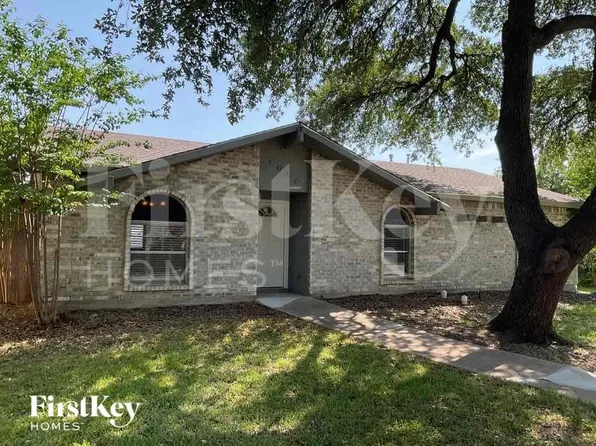 2026 Greenview Dr, Carrollton, TX 75010