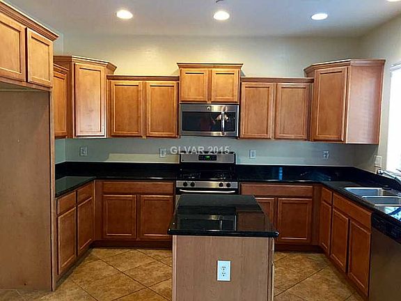 4th image of 1066 Lemongrass Ct