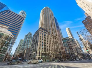 118 E Erie St UNIT 18A, Chicago, IL 60611