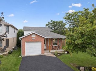 38 Borland Dr, Guelph, ON N1G 5B5