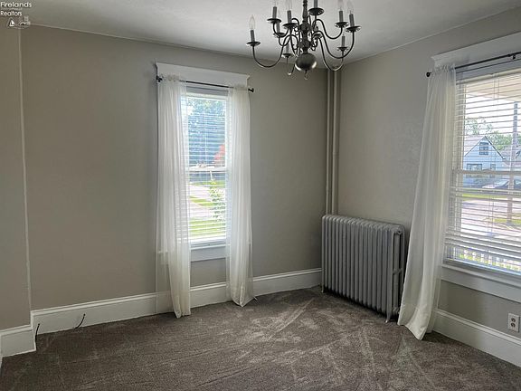 3rd image of 1002 Roosevelt St #1004