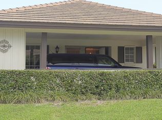 492 Forestview Dr, Atlantis, FL 33462