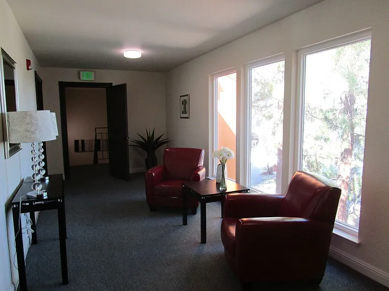 2221 Village Ct — Photo 11