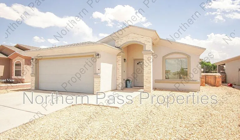 14816 Tierra Hvn — Photo 2