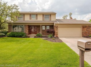 41130 White Haven Ct, Northville, MI