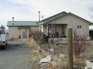 23 Falcon Way, Yerington, NV 89447