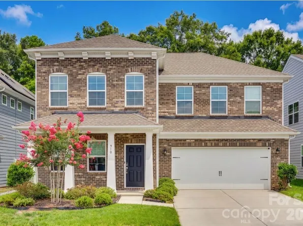 910 Ashton Oak Ct, Fort Mill, SC 29715