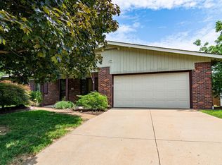 11842 Majella Dr, Bridgeton, MO 63044