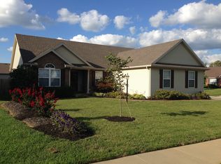 10542 Tecumseh Dr, Newburgh, IN 47630