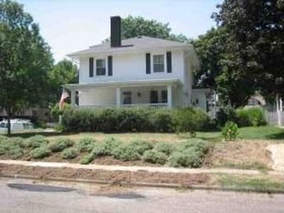 624 E Columbia Ave, Davenport, IA, 52803