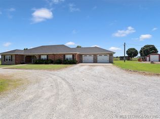 57455 E 230th Rd, Afton, OK 74331