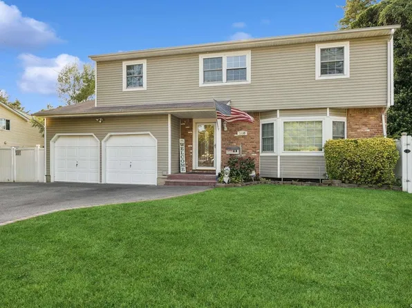 140 Pine Acres Boulevard, Deer Park, NY 11729