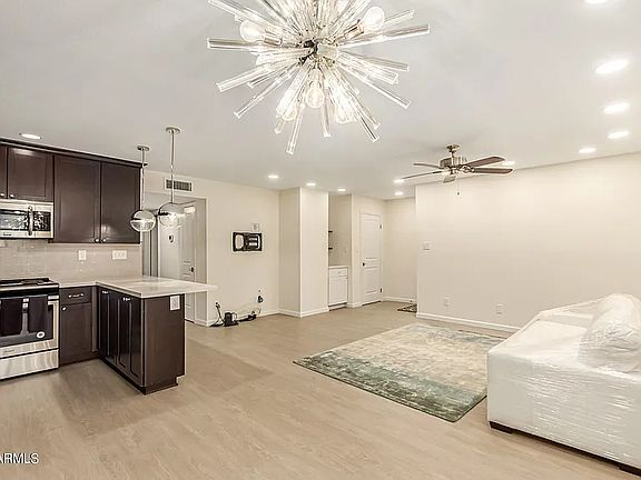 2nd image of 5525 E Thomas Rd Unit O11