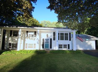 1920 Baird Rd, Penfield, NY 14526