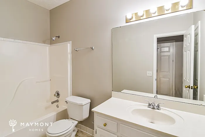 718 Sandy Ridge Ct — Photo 13