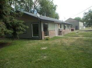 2210 Cemetery Rd, Sunnyside, WA 98944