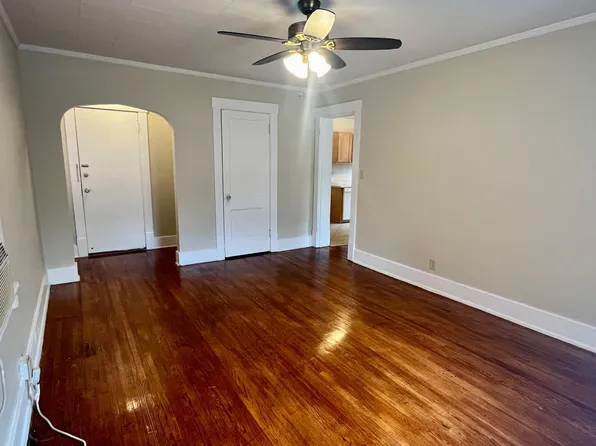 824 S 2nd St APT F, Springfield, IL 62704