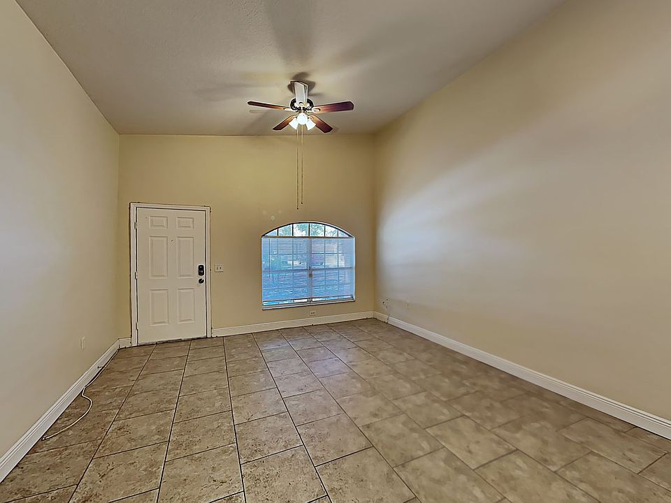 1st image of 8548 Lazy River Dr
