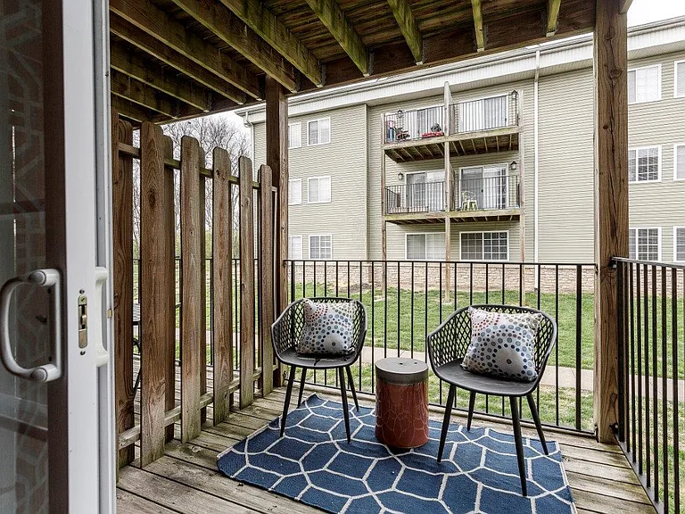 Jackson Grove Apartment Homes — Photo 11