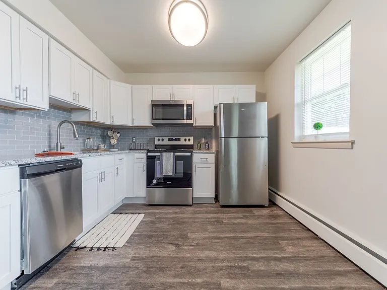 Wissahickon Park Apartment Homes — Photo 2