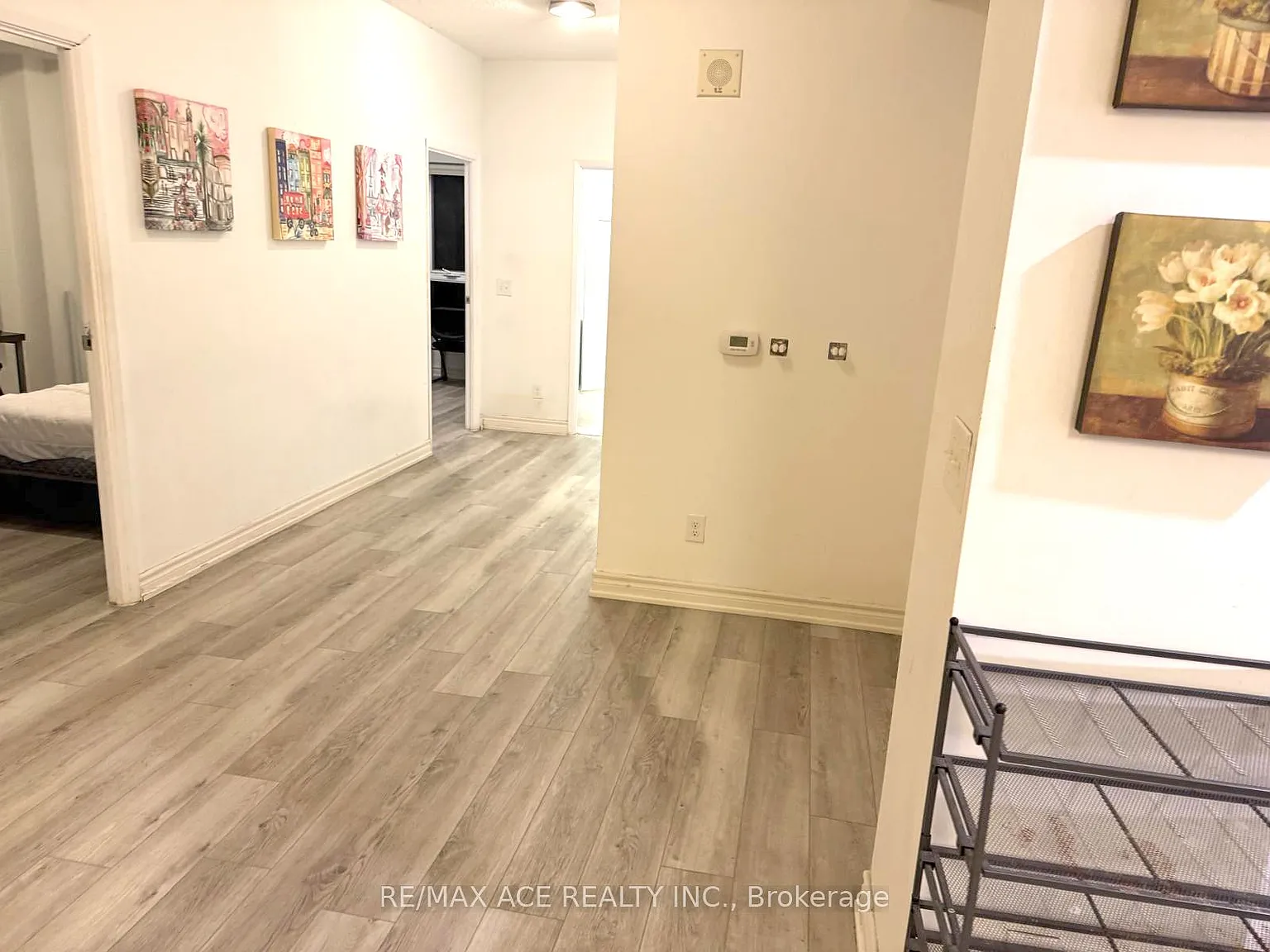 3 bed, $1,900 — Photo 3