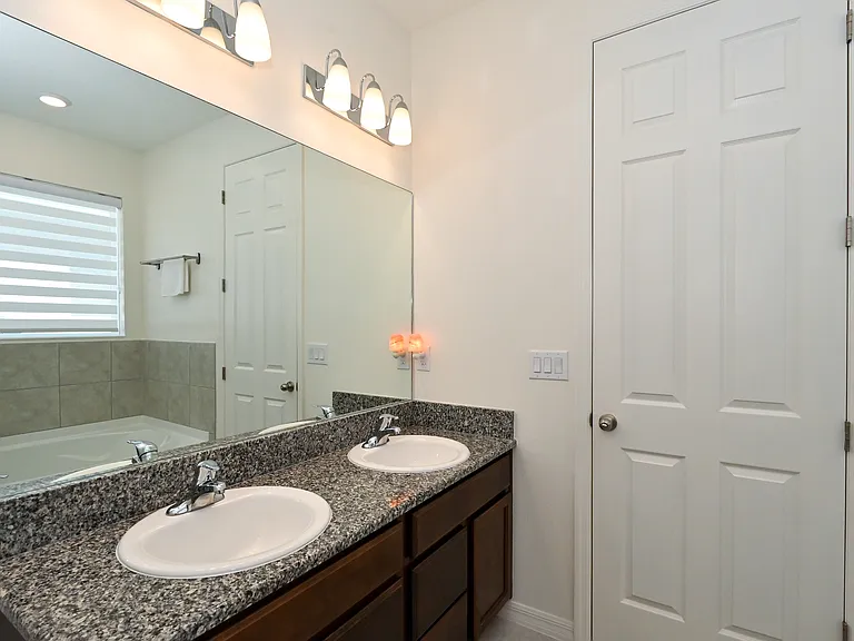 3551 74th Avenue Cir E — Photo 21