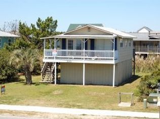 300 Ocean Blvd W, Holden Beach, NC 28462