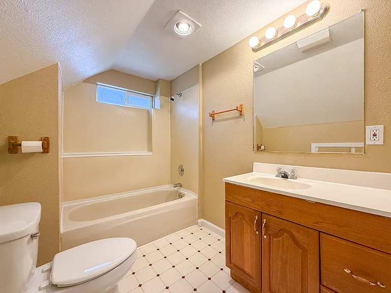 1003 SW 150th St #3 — Photo 8