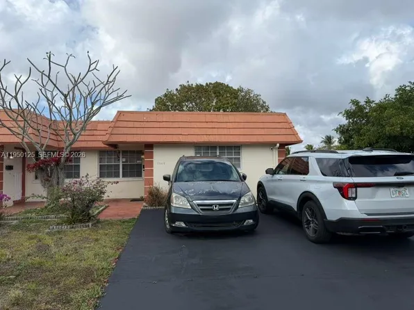 7387 NW 76th St, Fort Lauderdale, FL 33321