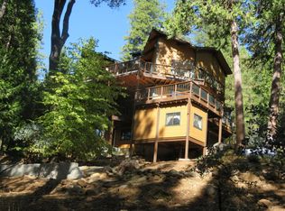 3281 Mountain Lake Dr, Pollock Pines, CA 95726
