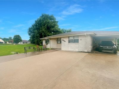 2312 Kenilworth Dr, Saint Bernard, LA, 70085