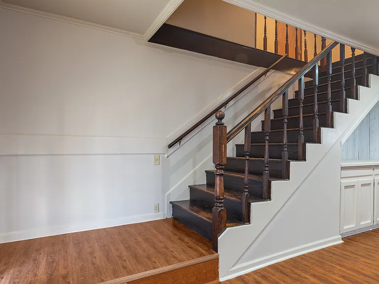 113 Aberdeen Dr — Photo 16