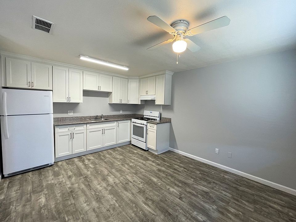 Renovated Apartments at 705 Camanche Lane Apartment Rentals Stockton, CA Zillow