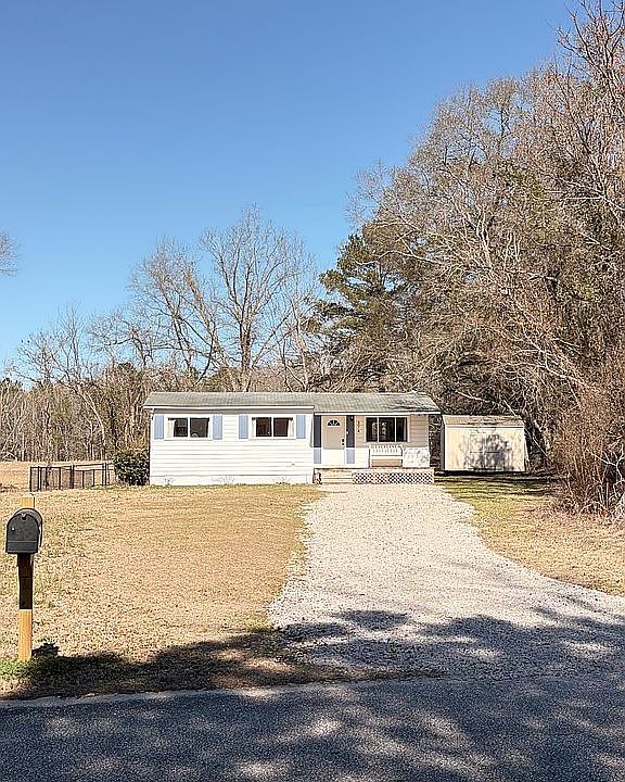 1st image of 374 Lee Road 14