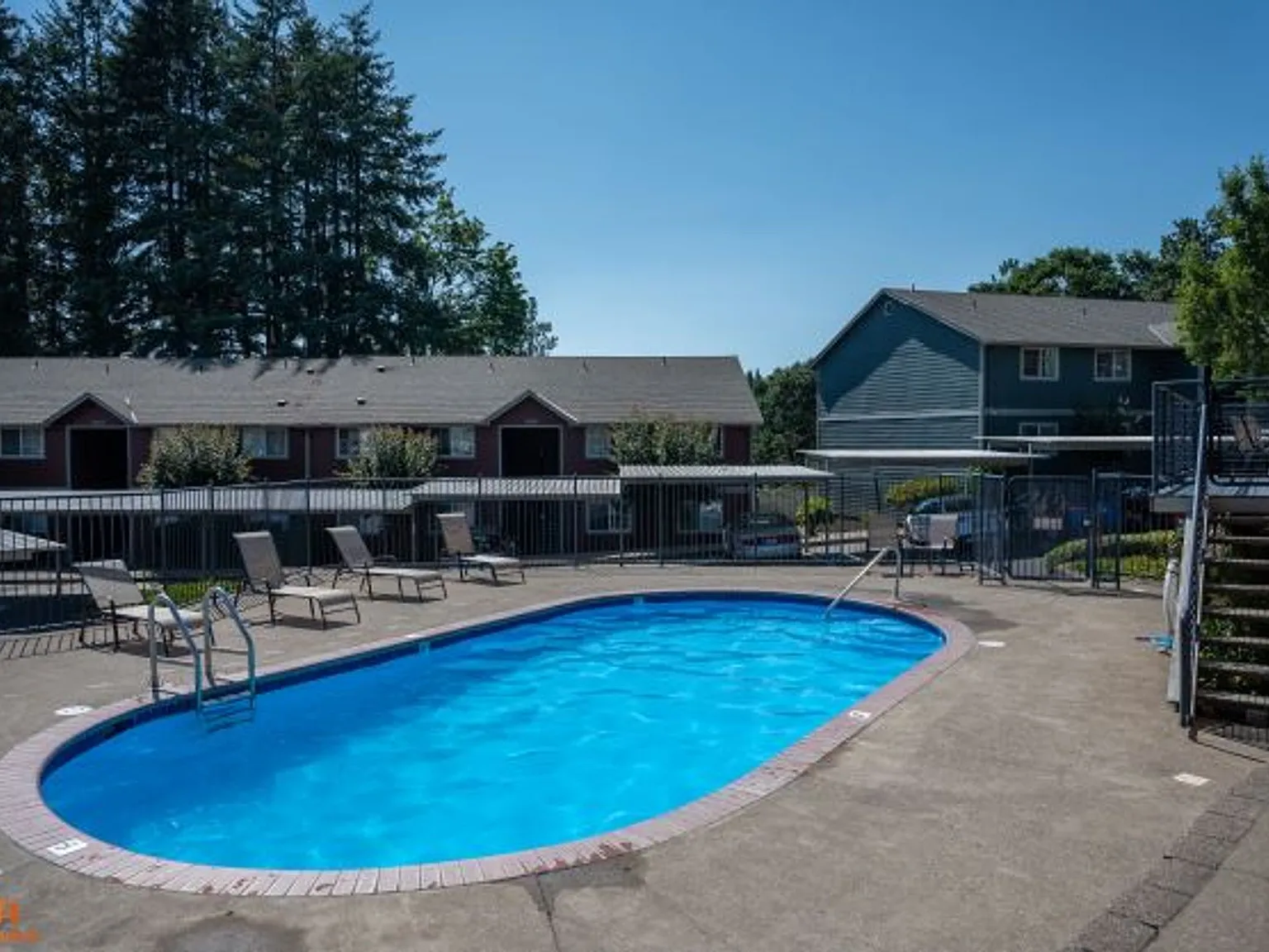 Vista Pointe Apartments in South Salem Oregon Comfortable Living Near Shopping and I5 — Photo 3