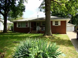 1001 Francella Ct, Springfield, IL 62702