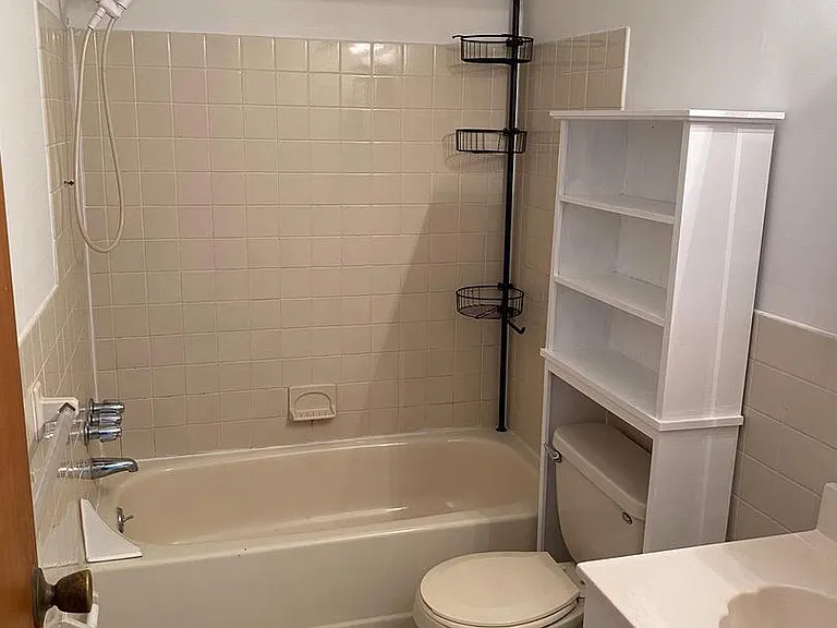 520 Bristol Pike #28 — Photo 9
