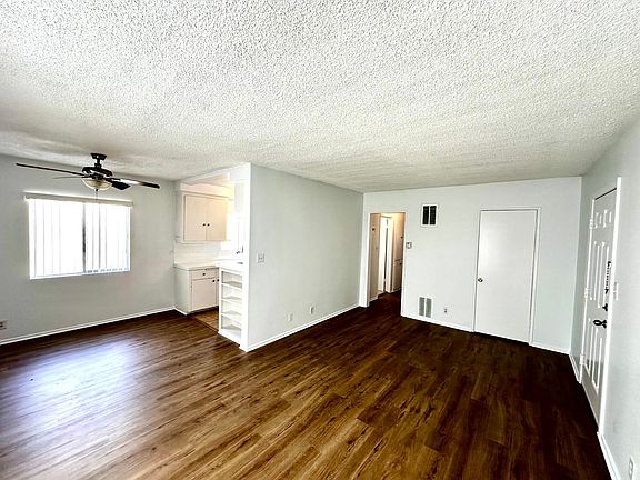 2nd image of 1247 12th St APT 5