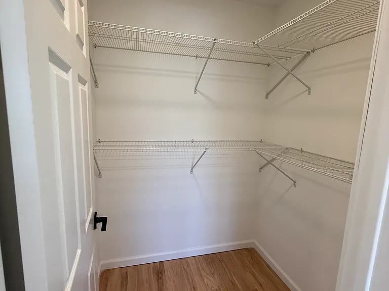 416 Catherine St #2 — Photo 15