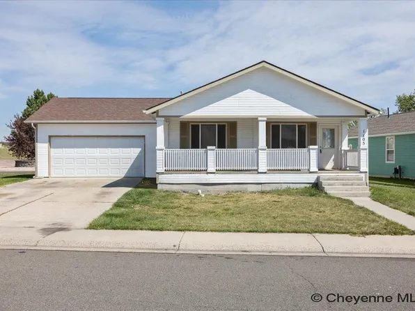 1105 Sonata Ln, Cheyenne, WY 82007
