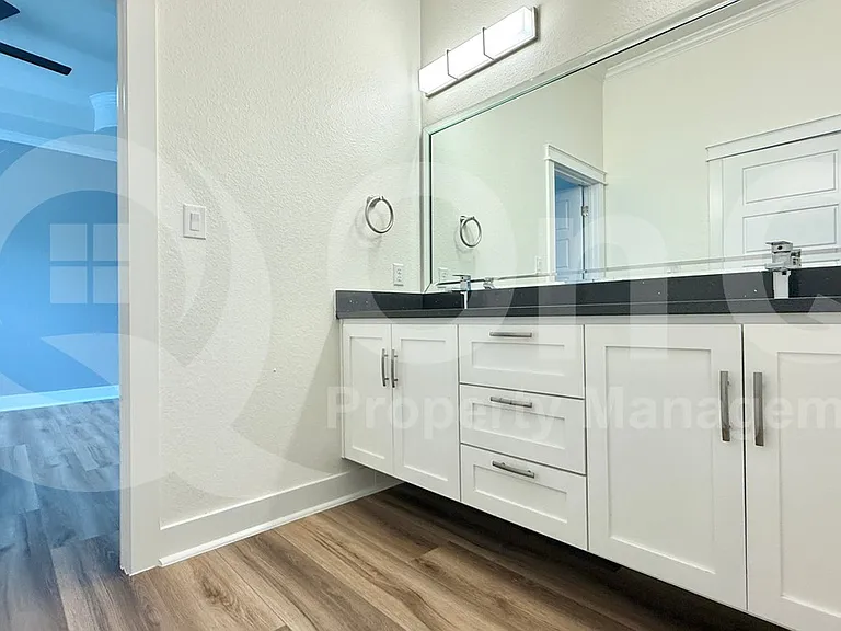 111 Tylee Cir — Photo 24