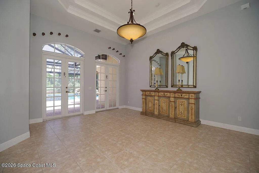 4 bed, 3.5 bath, 3428 sqft, $5,500 — Photo 4