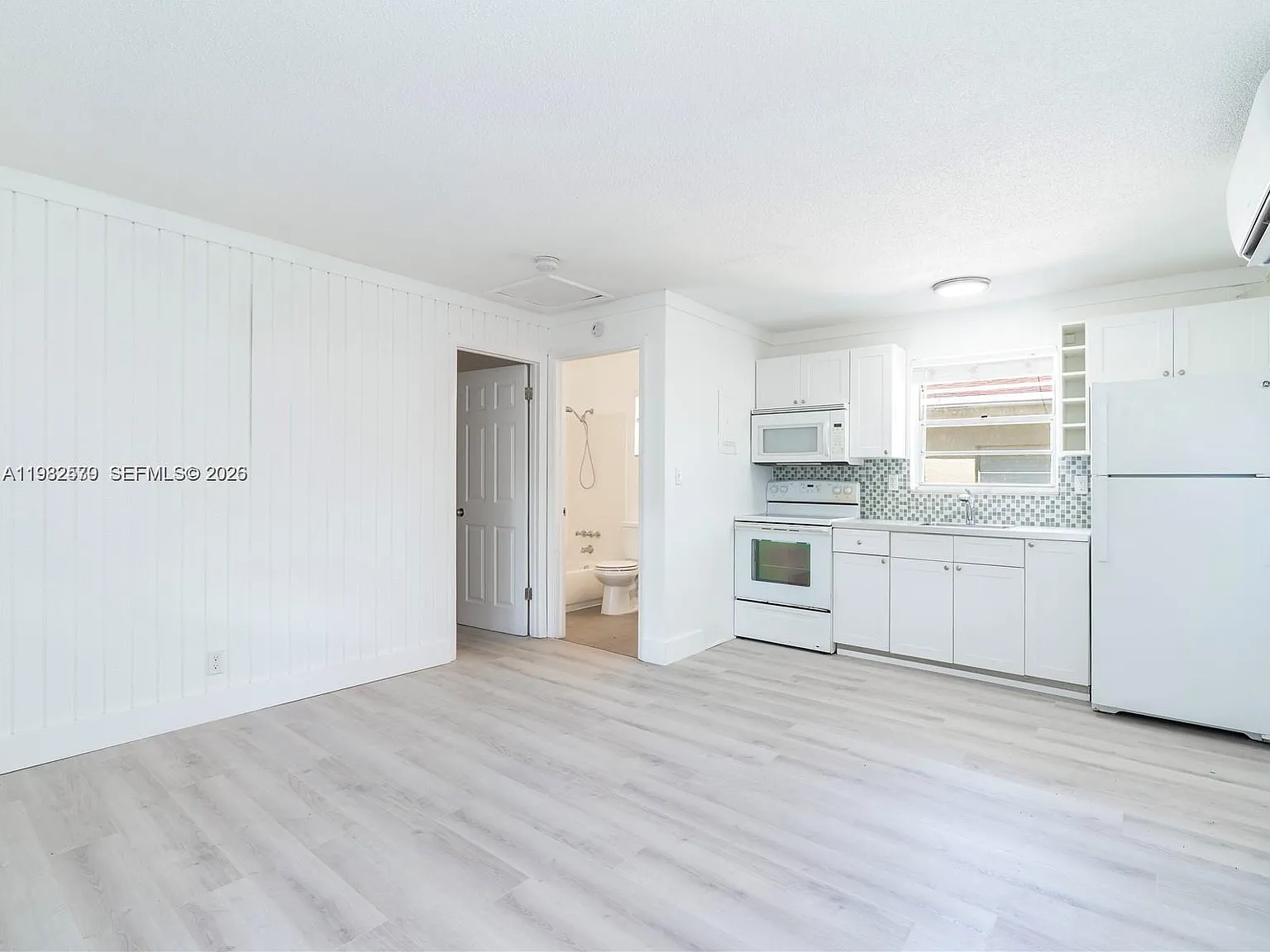 Everglade Land Sales Co — Photo 4