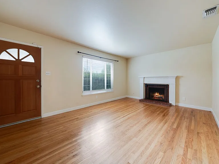 5113 Sitton Way — Photo 5