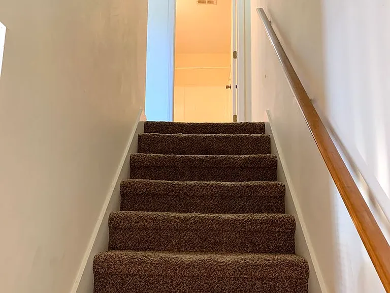 811 Flyer Ct — Photo 10