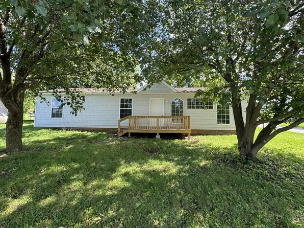 210 Spring Street, Stockton, MO 65785
